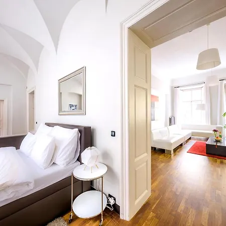 In Centro Apartment Zürich